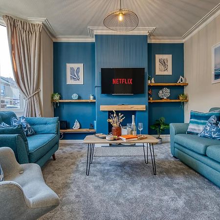 2 Bedrooms Modern, Stunning & Stylish Contractor House, Prime Portsmouth Location With Free Parking Permit, Summer Special Offer!! - By Blue Puffin Stays Exterior foto